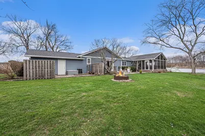 12417 Sunset Drive, Three Rivers, MI 49093 - Photo 16