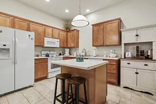 10475 Hammock Cir, Portage, MI 49024 - Photo 4