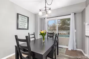 8116 Birchwood Ave, Jenison, MI 49428 - Photo 10