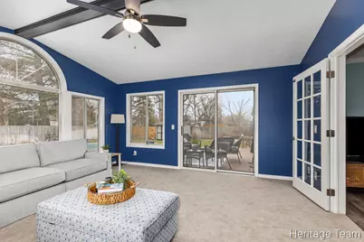 8116 Birchwood Avenue, Jenison, MI 49428 - Photo 14