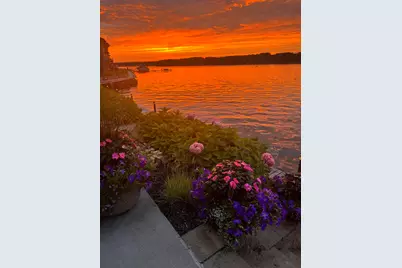 543 Macatawa Avenue, Holland, MI 49423 - Photo 84