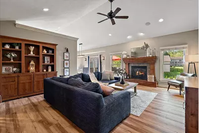 2678 Hawthorne Court, Jenison, MI 49428 - Photo 6