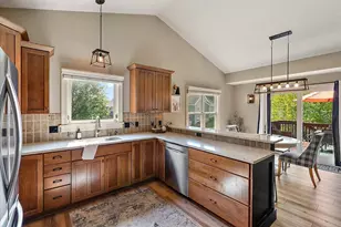 2678 Hawthorne Ct, Jenison, MI 49428 - Photo 8