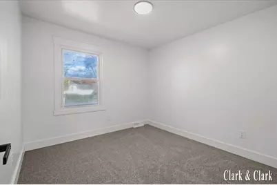 320 Roberta Jayne Drive, Lowell, MI 49331 - Photo 14