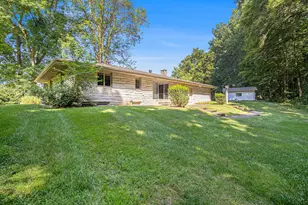 301 Woodland Dr, Buchanan, MI 49107 - Photo 38