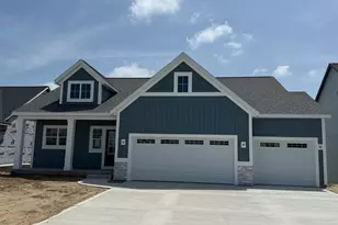 10124 Strawberry Ln, Zeeland, MI 49464 - Photo 1