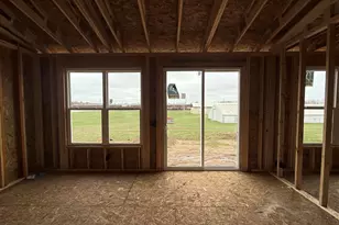 10124 Strawberry Ln, Zeeland, MI 49464 - Photo 6