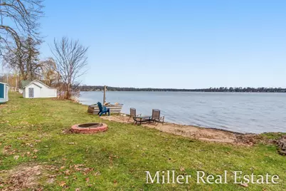 9374 S M-43 Highway, Delton, MI 49046 - Photo 4