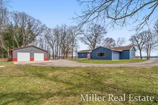 9374 S M-43 Hwy, Delton, MI 49046 - Photo 34