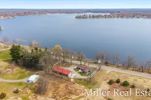 9374 S M-43 Hwy, Delton, MI 49046 - Photo 4