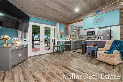 9374 S M-43 Highway, Delton, MI 49046 - Photo 8