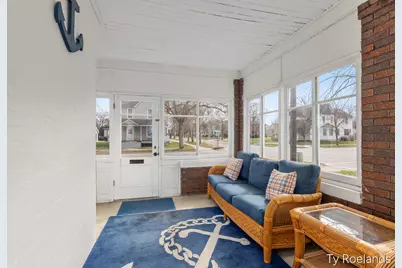 334 Central Avenue, Holland, MI 49423 - Photo 4