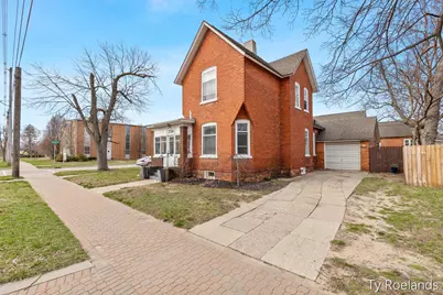 334 Central Avenue, Holland, MI 49423 - Photo 2