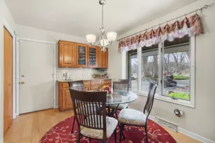 6200 Thunder Bluff Rd, Kalamazoo, MI 49009 - Photo 6