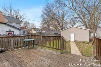 1045 Jackson Street NW, Grand Rapids, MI 49504 - Photo 18