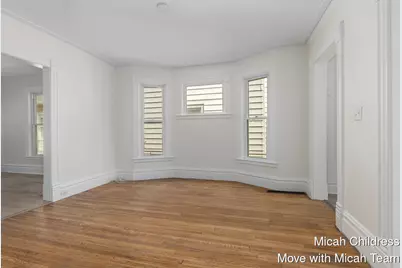 1045 Jackson Street NW, Grand Rapids, MI 49504 - Photo 4