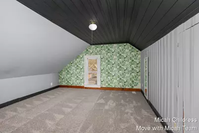 1045 Jackson Street NW, Grand Rapids, MI 49504 - Photo 16