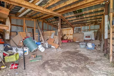 104 McClellan Street, Hillsdale, MI 49242 - Photo 32