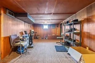 104 McClellan St, Hillsdale, MI 49242 - Photo 44