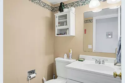 243 Ballantrae Court, Kalamazoo, MI 49006 - Photo 10