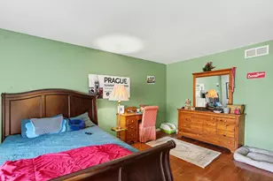 243 Ballantrae Ct, Kalamazoo, MI 49006 - Photo 14