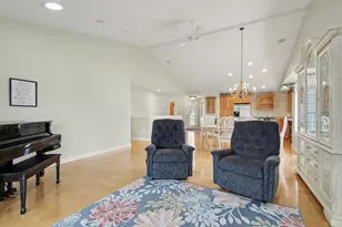 467 Timberlake Dr W, Holland, MI 49424 - Photo 6