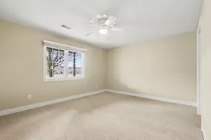 467 Timberlake Dr W, Holland, MI 49424 - Photo 20