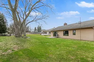231 Orlando Ave, Holland, MI 49423 - Photo 22
