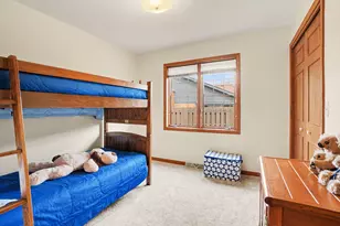 231 Orlando Ave, Holland, MI 49423 - Photo 12