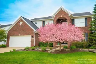 1342 Carston Ln, Chelsea, MI 48118 - Photo 2