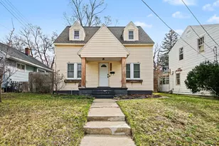 1736 Martin Ave SE, Grand Rapids, MI 49507 - Photo 2