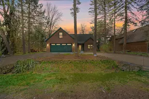 160 Eastshore Dr, Jerome, MI 49249 - Photo 1