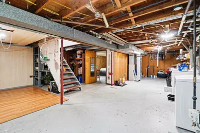 2424 Nichols Road, Kalamazoo, MI 49004 - Photo 10