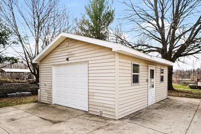 2424 Nichols Road, Kalamazoo, MI 49004 - Photo 14