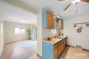 1011 Johnston St SE, Grand Rapids, MI 49507 - Photo 2