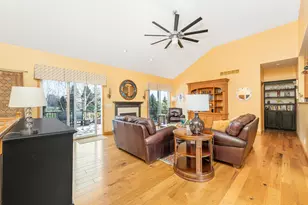 26340 Trestle Creek Ave Ave, Mattawan, MI 49071 - Photo 4