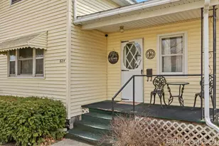 824 5th Ave, Lake Odessa, MI 48849 - Photo 2