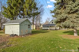 824 5th Ave, Lake Odessa, MI 48849 - Photo 20