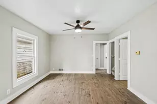 905 N Sycamore St, Lansing, MI 48906 - Photo 6