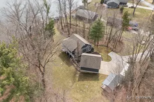 12636 Point Dr, Gowen, MI 49326 - Photo 24