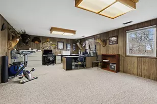 8270 Birchwood Ave, Jenison, MI 49428 - Photo 18