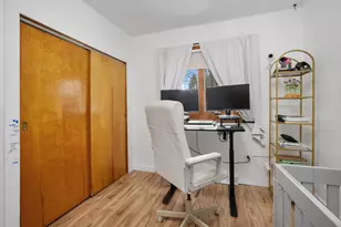 6810 N Territorial Rd, Plymouth, MI 48170 - Photo 22