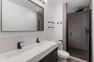 6810 N Territorial Rd, Plymouth, MI 48170 - Photo 24