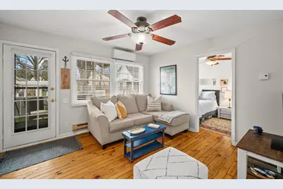 15577 Victor Road #5, Union Pier, MI 49129 - Photo 4