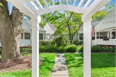 15577 Victor Road #5, Union Pier, MI 49129 - Photo 2