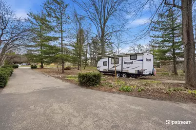 6807 Kenowa Avenue SW, Grandville, MI 49418 - Photo 40