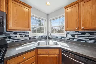 3861 Dorset Dr, Jackson, MI 49203 - Photo 12