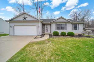 3861 Dorset Dr, Jackson, MI 49203 - Photo 2