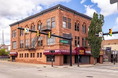 100 W Washington Avenue, Jackson, MI 49201 - Photo 1