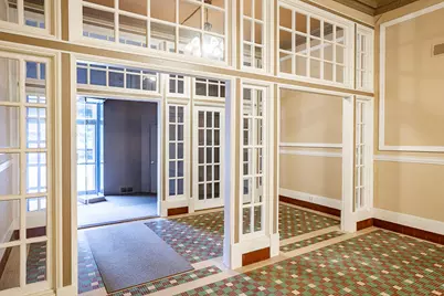 100 W Washington Avenue, Jackson, MI 49201 - Photo 10